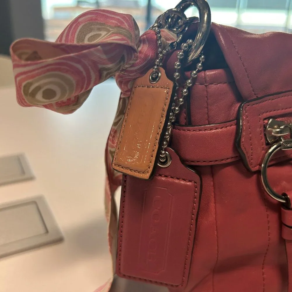 Coach Antique Rose Chelsea Adjustable Chain Purse with Scarf Included - Picture 5 of 11